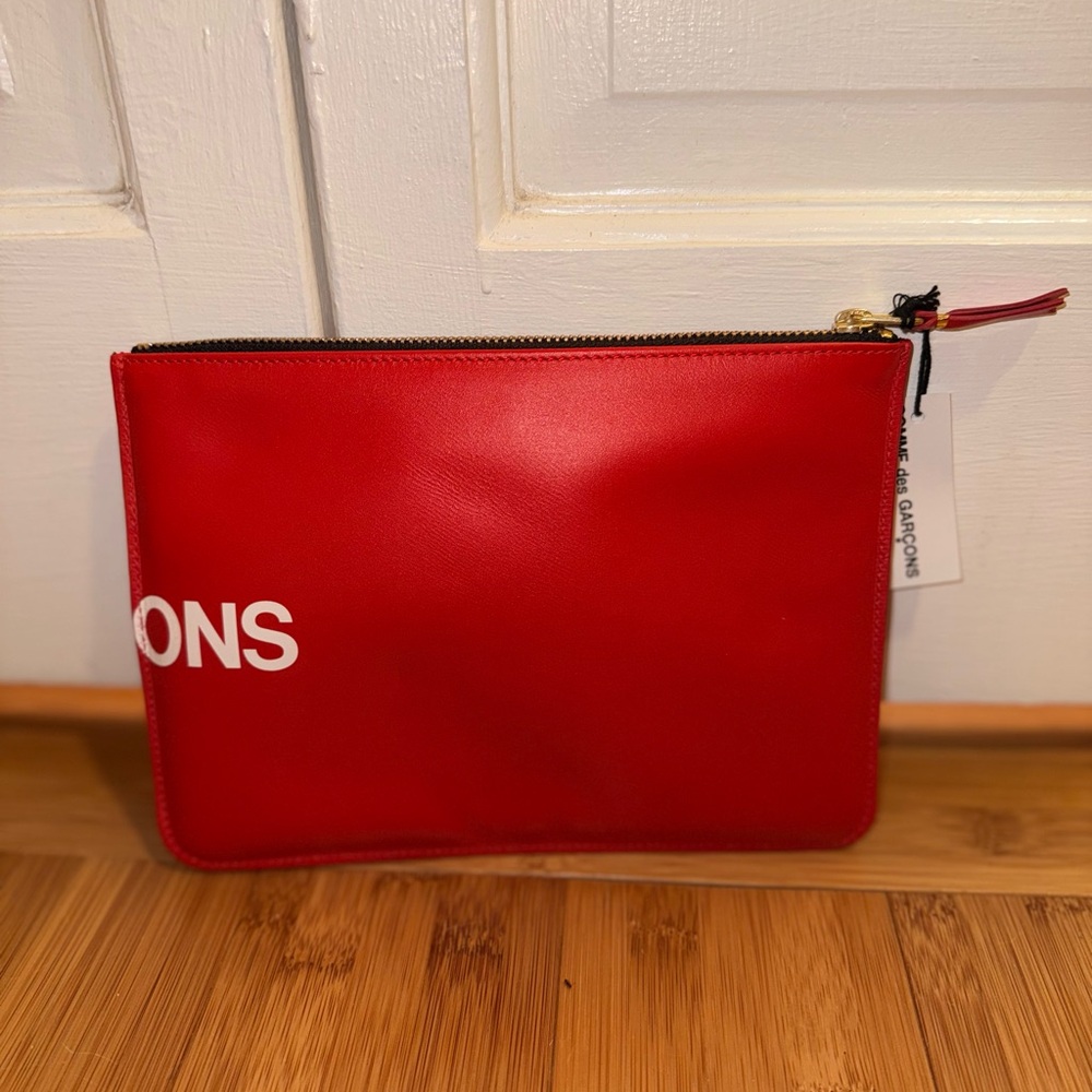 Authentic Comme des Garçons Red Clutch - Picture 2 of 4